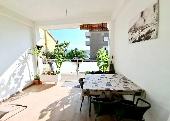 Nemira Beach Getaway