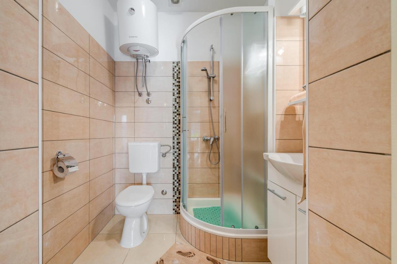 Nemira Getaway Apartament *